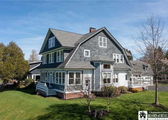 Property at 7 Sunset Ave, Busti, NY 14750, 5 beds, 4 baths