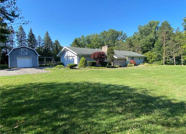 Property at 3881 Chaintree Dr, Marion, NY 14505, 3 beds, 2 baths