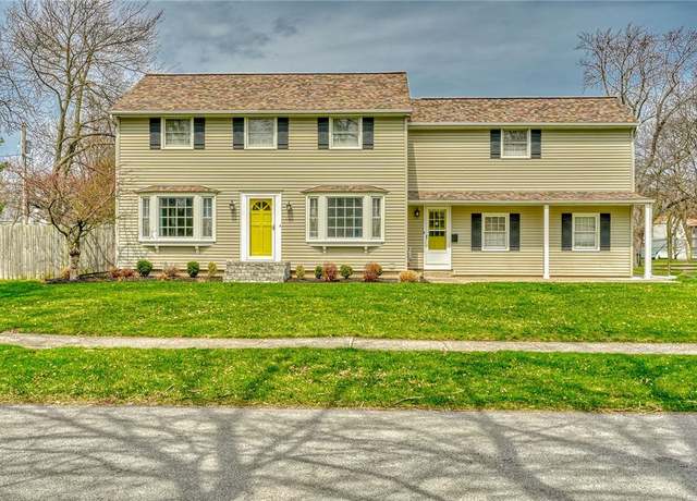 Property at 131 Seth Land Dr, Irondequoit, NY 14617, 4 beds, 2.5 baths