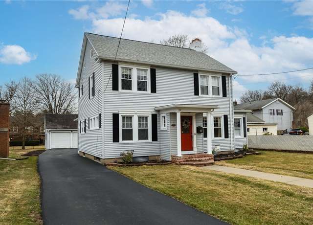Property at 657 Elizabeth St, Elmira-city, NY 14905, 3 beds, 1.5 baths