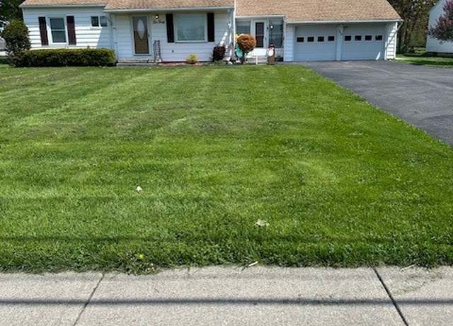 Property at 1040 Flynn Rd, Greece, NY 14612, 2 beds, 1 bath