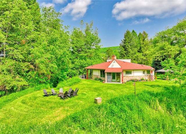 Property at 6135 Dugway Rd, Canandaigua Town, NY 14424, 4 beds, 3.5 baths
