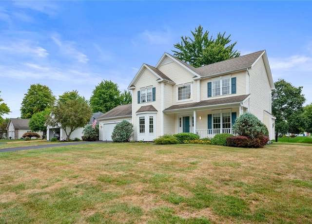 Property at 98 Collenton Dr, Greece, NY 14626, 4 beds, 2.5 baths