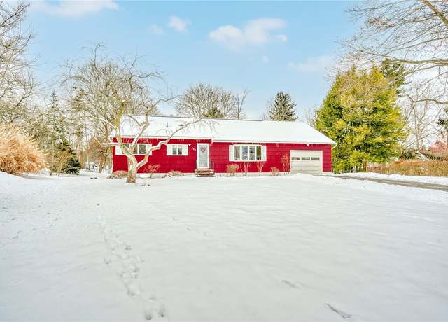 Property at 146 Lysander Dr, Henrietta, NY 14623, 3 beds, 1.5 baths