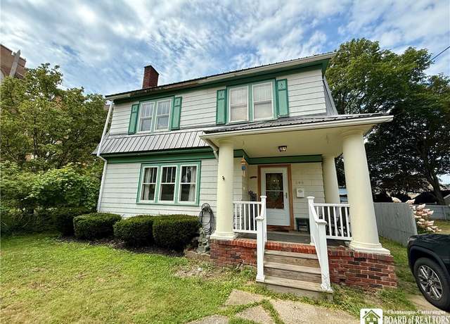 Property at 146 Catlin Ave, Jamestown, NY 14701, 3 beds, 1.5 baths