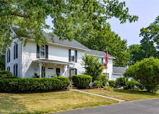 Property at 1744 Jackson Rd, Penfield, NY 14526, 5 beds, 3 baths