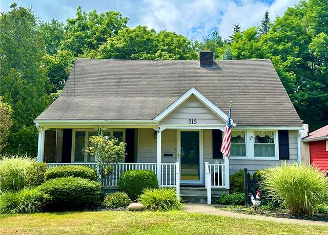 Property at 313 Larchmont Rd, Elmira, NY 14905, 2 beds, 1.5 baths