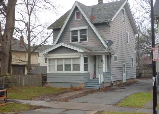 Property at 202 Terrace Park, Rochester, NY 14619, 2 beds, 1.5 baths