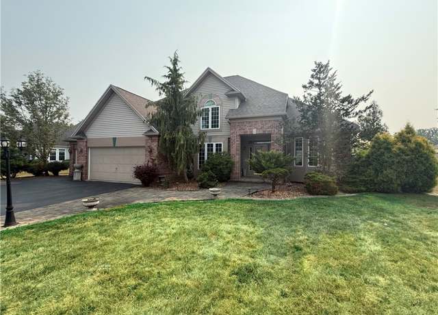 Property at 15 Meadows End, Penfield, NY 14580, 4 beds, 2.5 baths