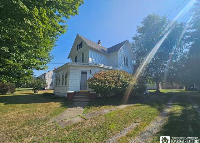 Property at 204 N 24th St, Olean, NY 14760, 4 beds, 2 baths