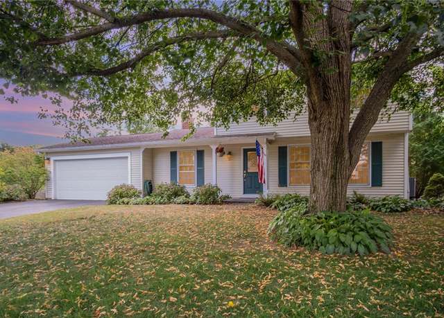 Property at 5 Old Drake Run, Perinton, NY 14450, 3 beds, 1.5 baths
