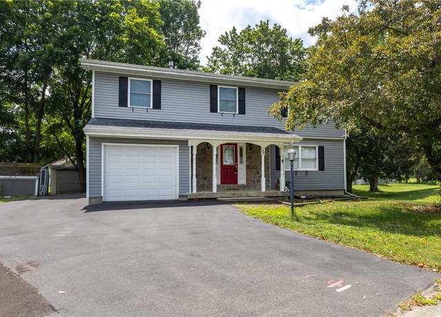 Property at 15 Dogwood Ln, Erwin, NY 14870, 3 beds, 2.5 baths