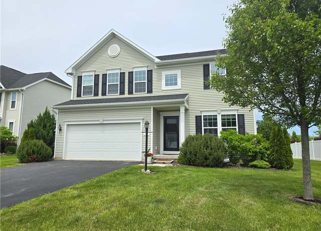 Property at 188 Elmcrest Rise, Henrietta, NY 14586, 4 beds, 2.5 baths