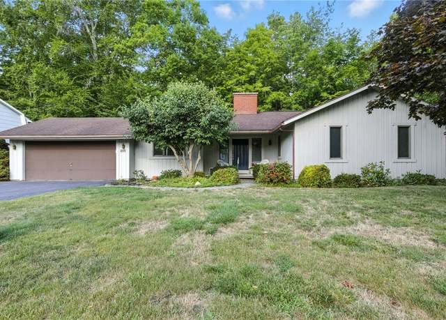 Property at 299 Brooksboro Dr, Webster, NY 14580, 4 beds, 3 baths