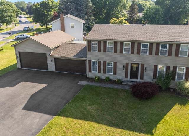 Property at 193 Orchard Creek Ln, Greece, NY 14612, 4 beds, 2.5 baths