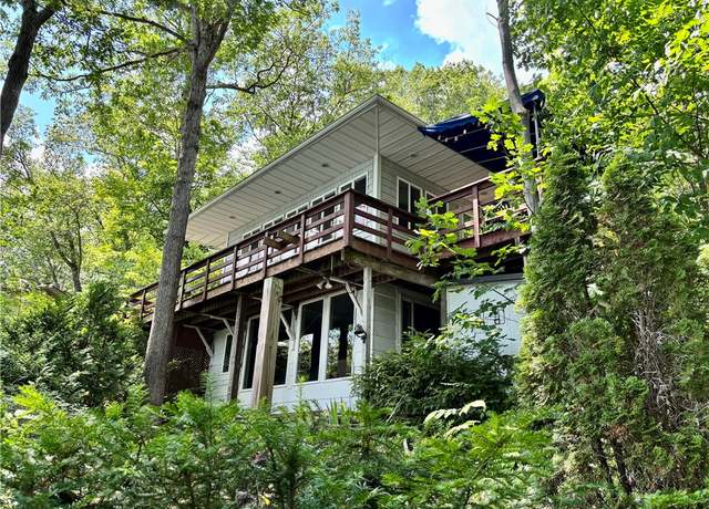 Property at 8111 E Bluff Dr, Jerusalem, NY 14527, 3 beds, 1 bath