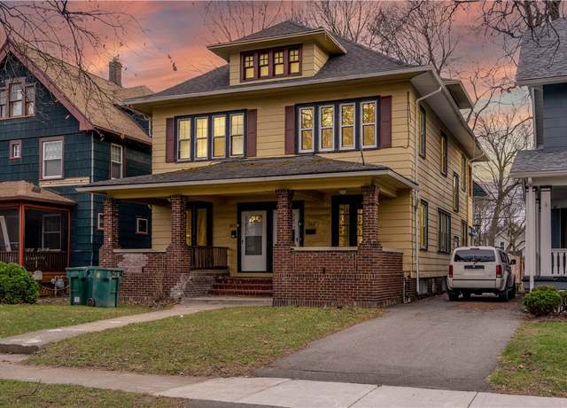 Property at 303 Lake View Park, Rochester, NY 14613, 6 beds, 2 baths