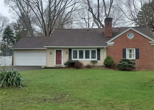 Property at 75 Oakridge Dr, Irondequoit, NY 14617, 4 beds, 2 baths