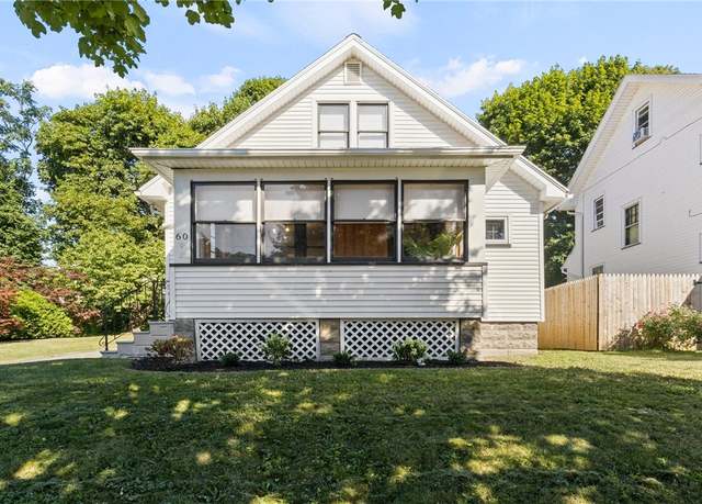 Property at 60 Cliffmor St, Rochester, NY 14609, 3 beds, 1 bath