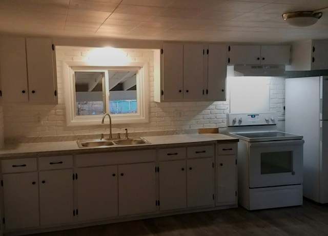 Property at 738 W 1st St, Elmira City, NY 14905, 3 beds, 2.5 baths