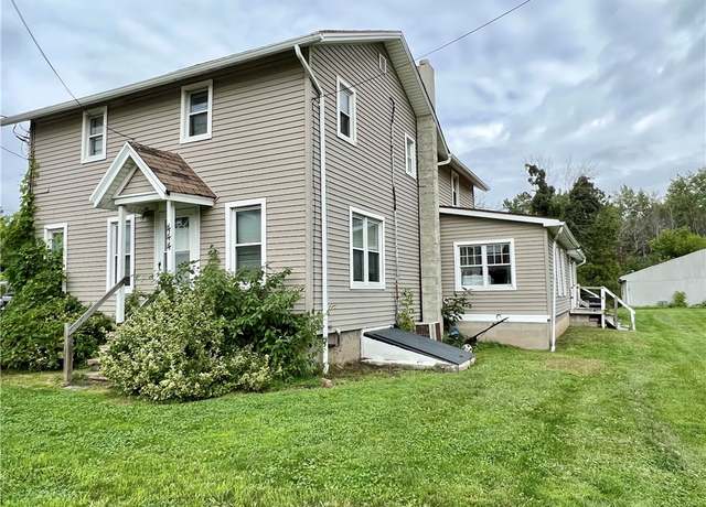 Property at 444 North Ave, Parma, NY 14468, 4 beds, 2 baths