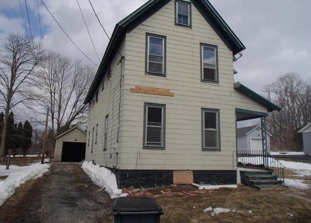 Property at 10 Rochester St, Amsterdam, NY 12070, 3 beds, 1.5 baths