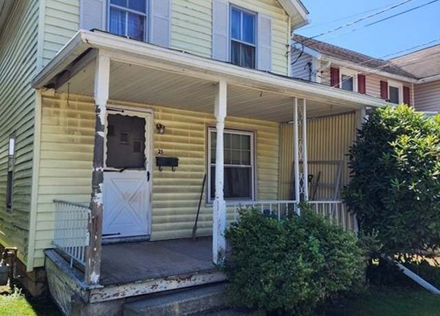 Property at 21 W 2nd St, Emporium Boro, PA 15834, 3 beds, 1 bath