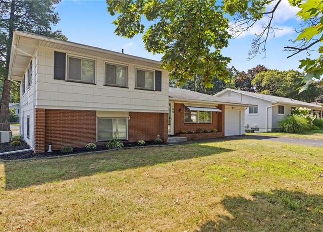 Property at 189 Lawson Rd, Greece, NY 14616, 3 beds, 1.5 baths