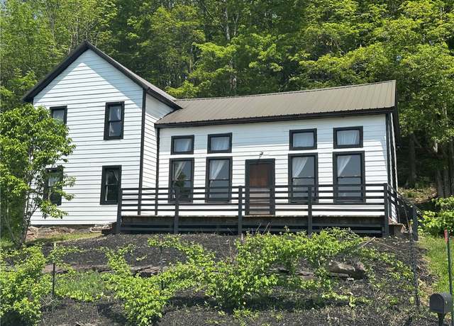 Property at 751 Odell Lake Rd, Harpersfield, NY 12167, 2 beds, 1.5 baths