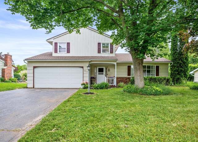 Property at 217 Red Lion Rd, Henrietta, NY 14467, 3 beds, 1.5 baths