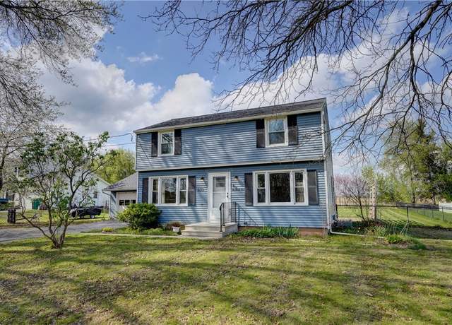 Property at 639 Whittier Rd, Ogden, NY 14559, 3 beds, 1.5 baths