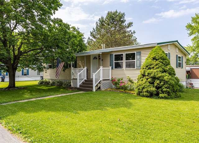 Property at 70 Parkview Dr, Avon, NY 14414, 3 beds, 1 bath