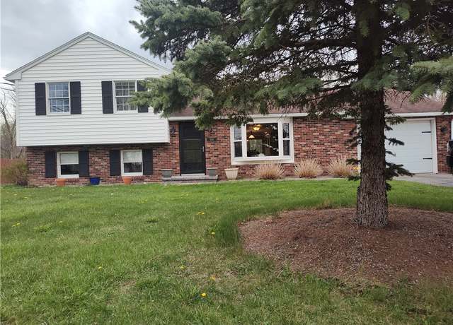 Property at 214 Chapel St, Canandaigua-city, NY 14424, 3 beds, 2 baths