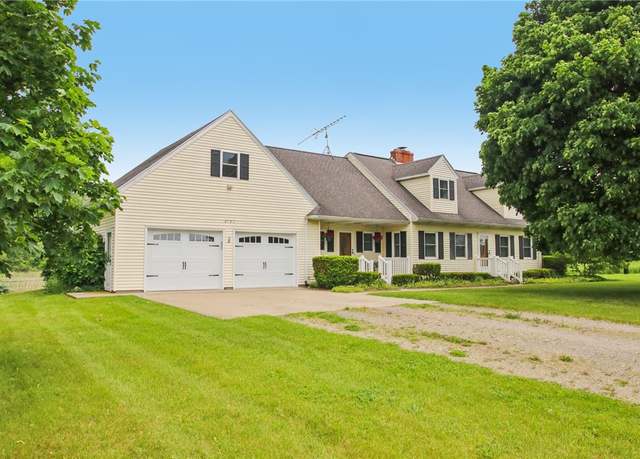 Property at 4701 East Rd, Batavia-town, NY 14020, 4 beds, 2 baths