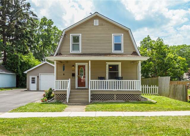 Property at 137 Pollard Ave, Rochester, NY 14612, 3 beds, 2 baths