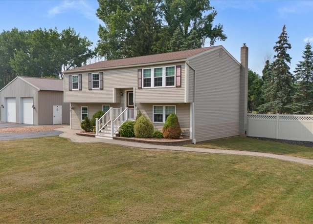 Property at 2187 Kenyon Rd, Ontario, NY 14519, 3 beds, 2 baths