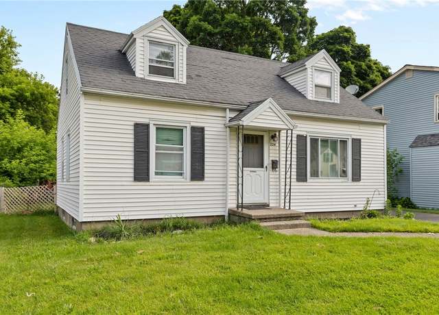 Property at 224 Wildwood Dr, Greece, NY 14616, 4 beds, 1 bath