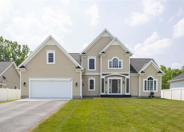 Property at 25 Cailyn Way, Sweden, NY 14420, 3 beds, 2.5 baths