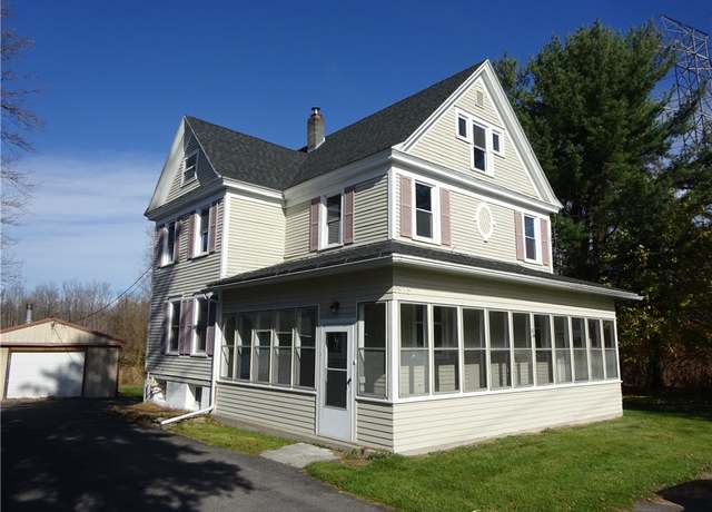 Property at 6975 Kirkville Rd, Dewitt, NY 13057, 3 beds, 1.5 baths