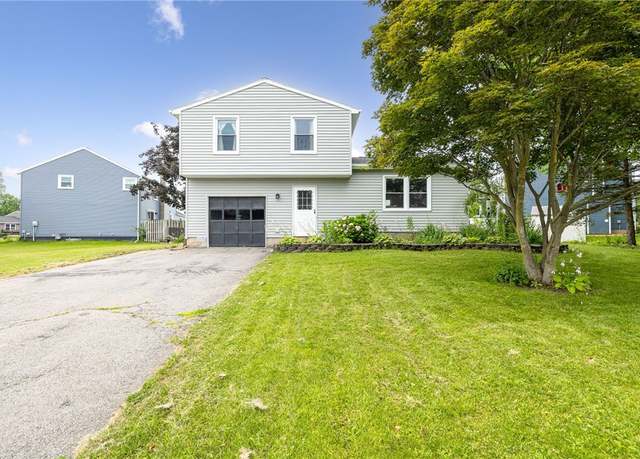 Property at 1600 Flaxen Dr, Farmington, NY 14425, 3 beds, 1.5 baths