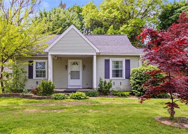 Property at 109 Britton Rd, Rochester, NY 14612, 3 beds, 2 baths