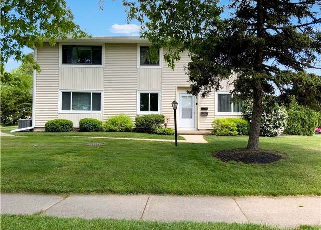 Property at 894 Eastbrooke Ln, Brighton, NY 14618, 2 beds, 1 bath