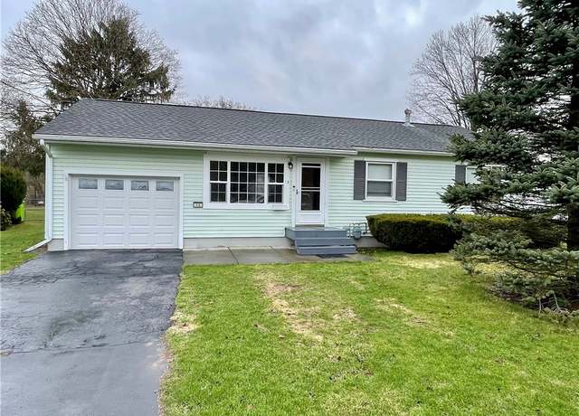 Property at 13 John St, Homer, NY 13077, 3 beds, 1 bath