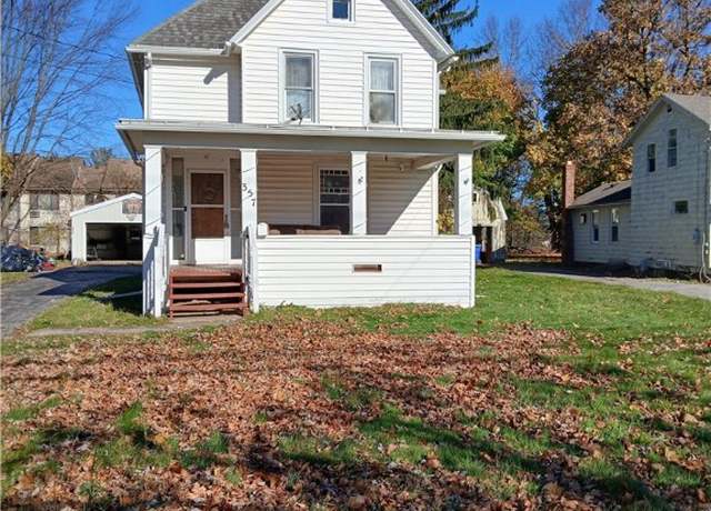 Property at 357 East Ave, Albion, NY 14411, 3 beds, 1.5 baths