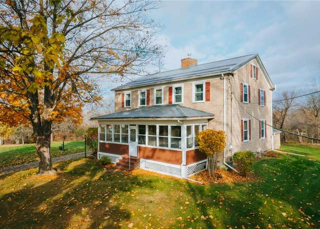 Property at 4804 Kyte Rd, Farmington, NY 14548, 3 beds, 2 baths