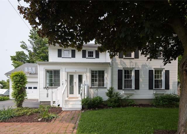 Property at 2 Clifton Rd, Chili, NY 14428, 3 beds, 2.5 baths