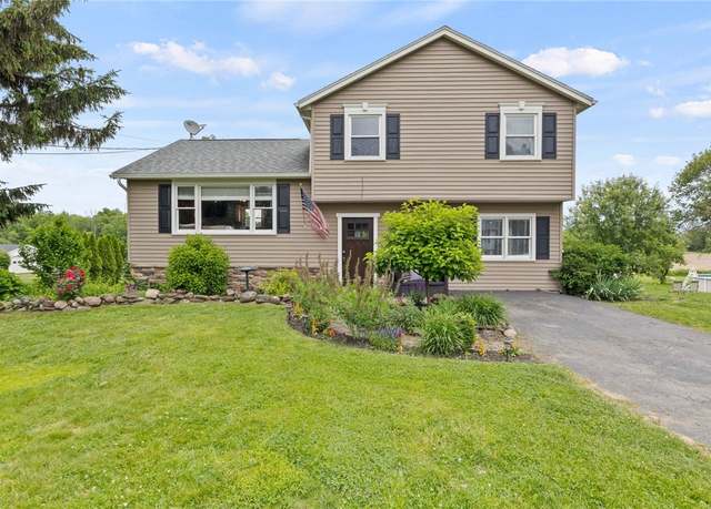 Property at 94 Hutchings Rd, Ogden, NY 14624, 3 beds, 1.5 baths