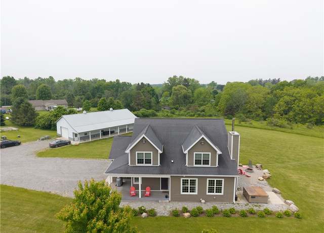 Property at 4582 Belwood Dr, Geneseo, NY 14454, 4 beds, 2.5 baths