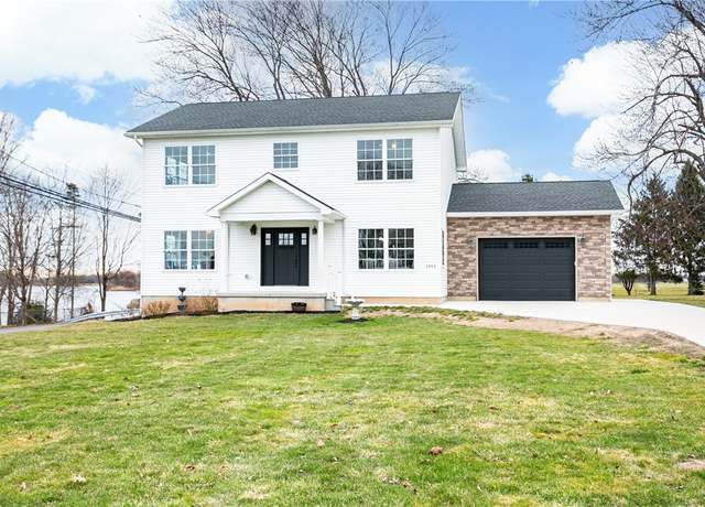 Property at 1965 Main St, Carlton, NY 14571, 3 beds, 2.5 baths