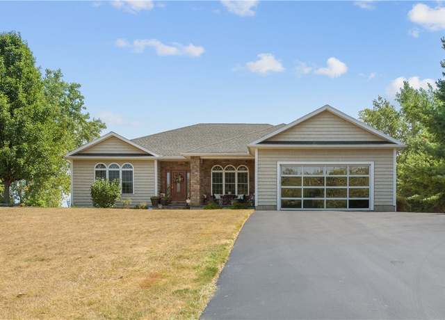 Property at 10 Valle Dr, Batavia, NY 14020, 4 beds, 3 baths